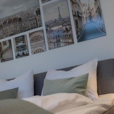 Kaza Guesthouse, Centrally Located 2 & 3 Bedroom Apartments In Augsburg Exterior photo